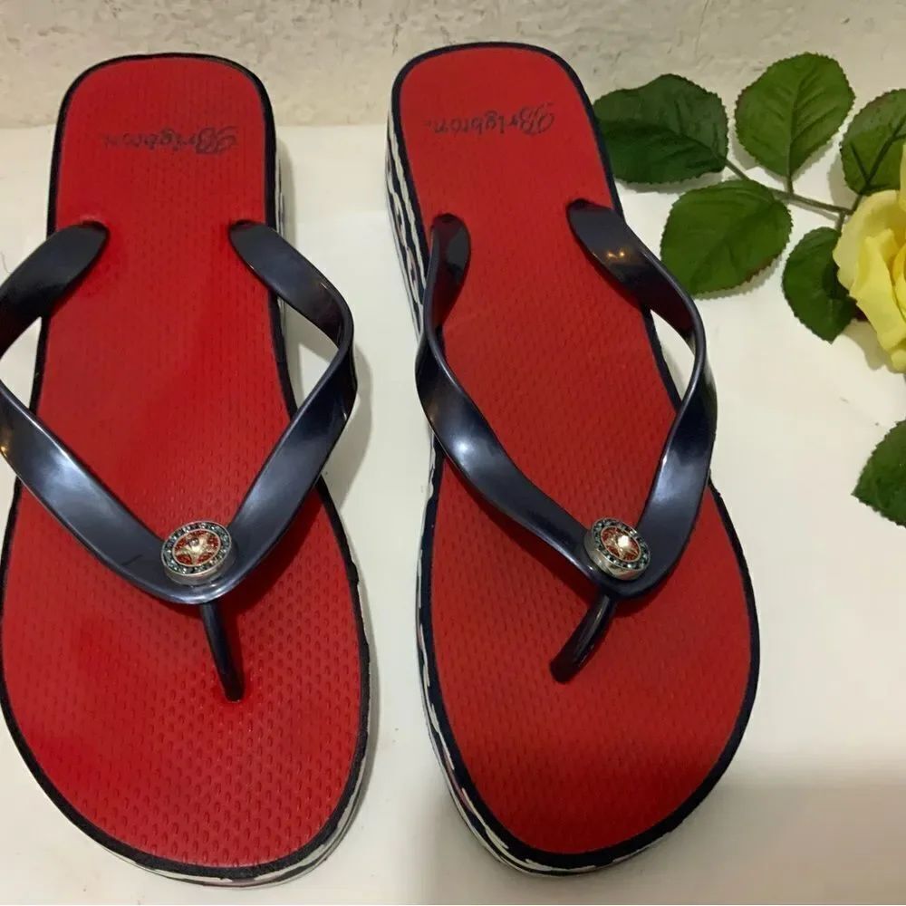 Brighton Wedge Medallion Red White Blue USA Nautical Flip Flops Womens 9 Sandals